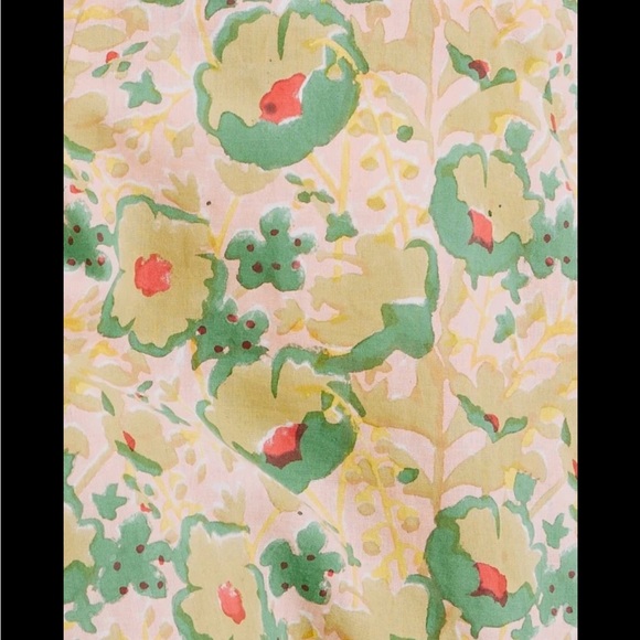 MIRTH - Top and Shorts sold together. - Picture 5 of 8